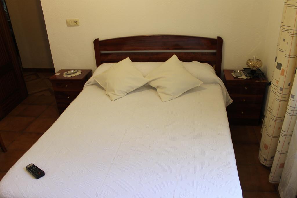 Hostal Xucar Μαδρίτη Δωμάτιο φωτογραφία